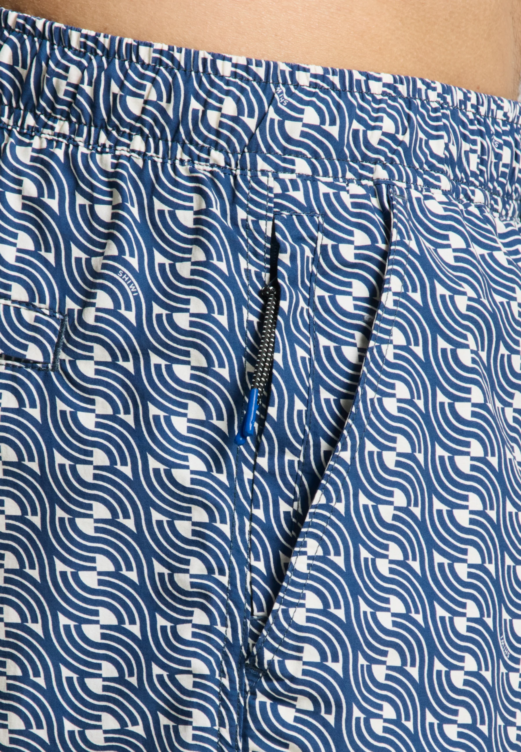 A-Dam x TSB - Nate Quick Dry swim shorts Geo waves - Image 6